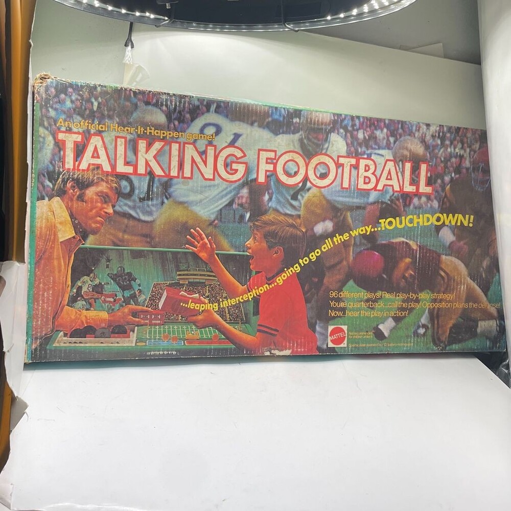 1972 Talking Football Hear-It-Happen Mattel Board Game Vintage Figure